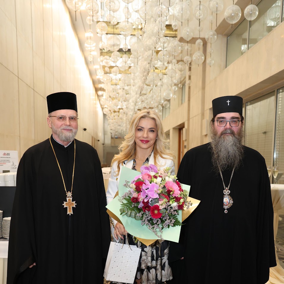 MINISTERKA KULTÚRY SR MARTINA ŠIMKOVIČOVÁ A ŠTÁTNY TAJOMNÍK MK SR TIBOR BERNAŤÁK ABSOLVOVALI PRACOVNÝ OBED SO ZÁSTUPCAMI CIRKVÍ A NÁBOŽENSKÝCH SPOLOČNOSTÍ