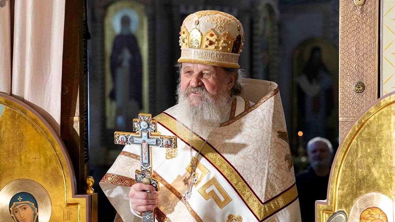 ZMYSLOM ŽIVOTA JE SLÚŽIŤ DRUHÉMU